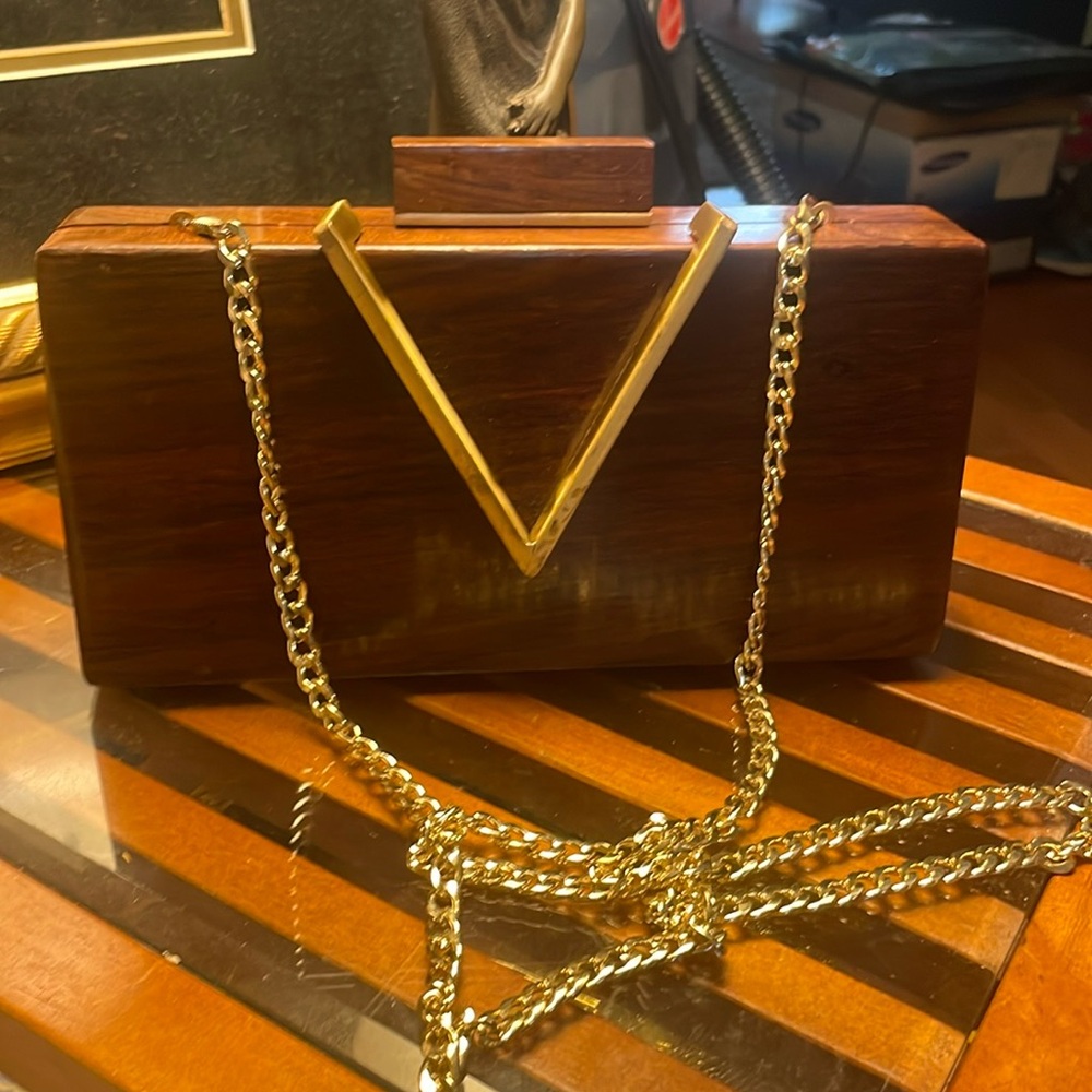 Wooden V Purse